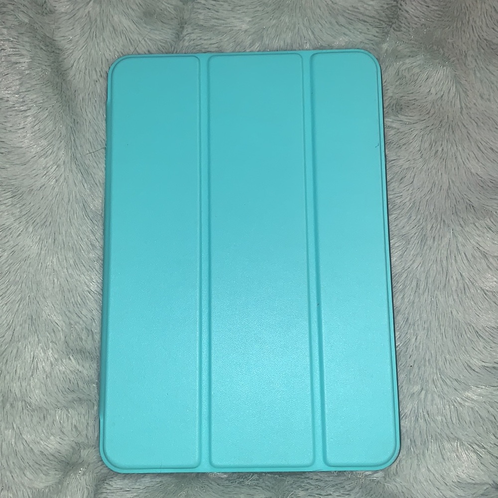 Amazon Fire 8 Tablet - Picture 2 of 3